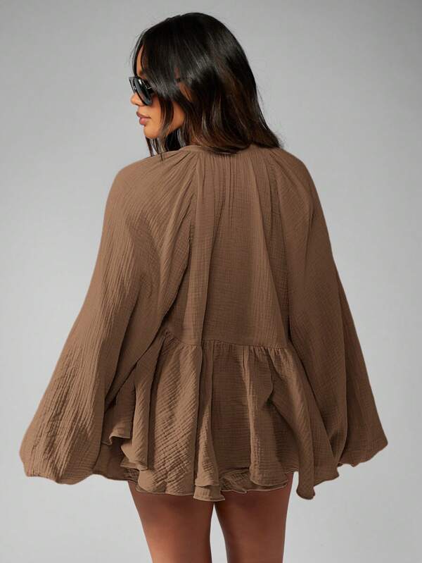 Missguided MISSGUIDED Cheesecloth Balloon Sleeve Ruffle Tiered Blouse Floaty Shorts Two-Piece Outfits