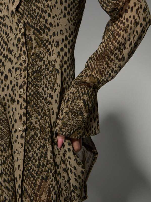 Missguided MISSGUIDED Chic Animal Print Button-Down Long Sleeves Mini Shirt Dress
