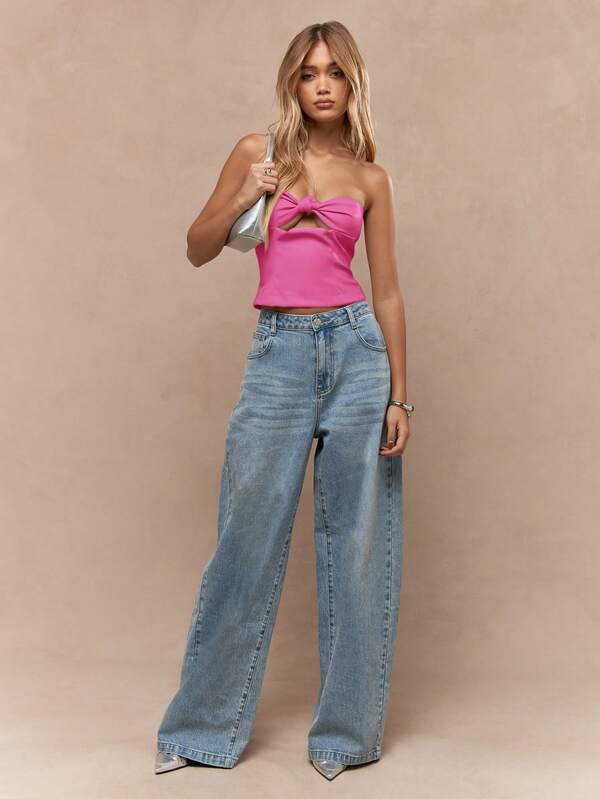 Missguided MISSGUIDED Chic Strapless Bandeau Crop Top With Front Bow Detail Women Tops