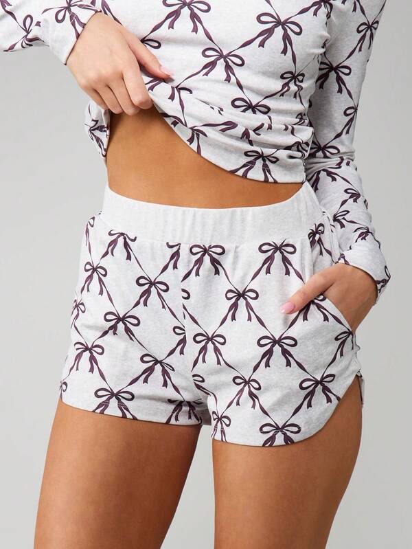 Missguided MISSGUIDED Christmas Bow Print Long Sleeve Set With Mini Shorts
