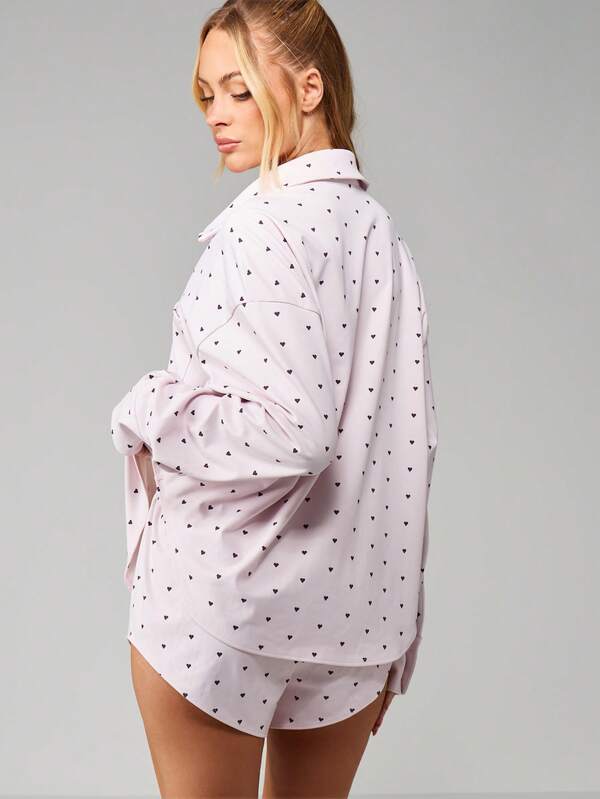Missguided MISSGUIDED Christmas Heart Print Button Shirt And Shorts Set