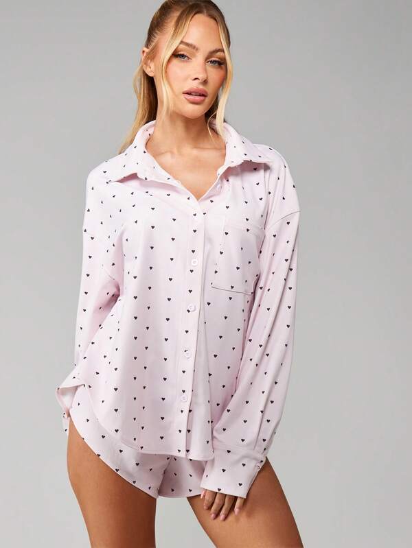 missguided MISSGUIDED Christmas Heart Print Button Shirt And Shorts Set