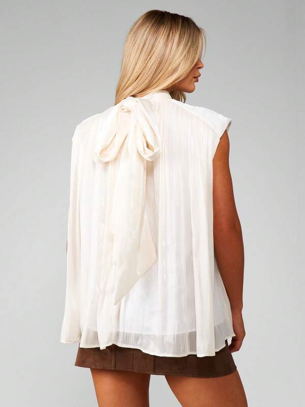 Missguided MISSGUIDED Christmas Sleeveless High Neck Pleated Chiffon Blouse