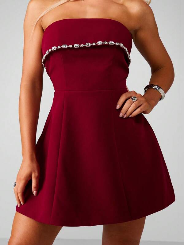 missguided MISSGUIDED Christmas Strapless Mini Dress With Rhinestone Trim