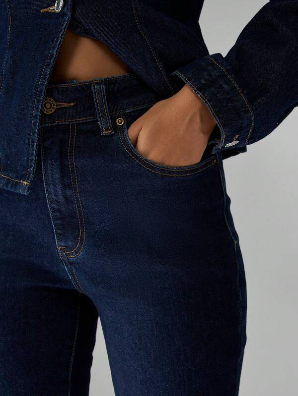 Missguided MISSGUIDED Classic Bell Bottom Flared Denim Jeans With Button Details