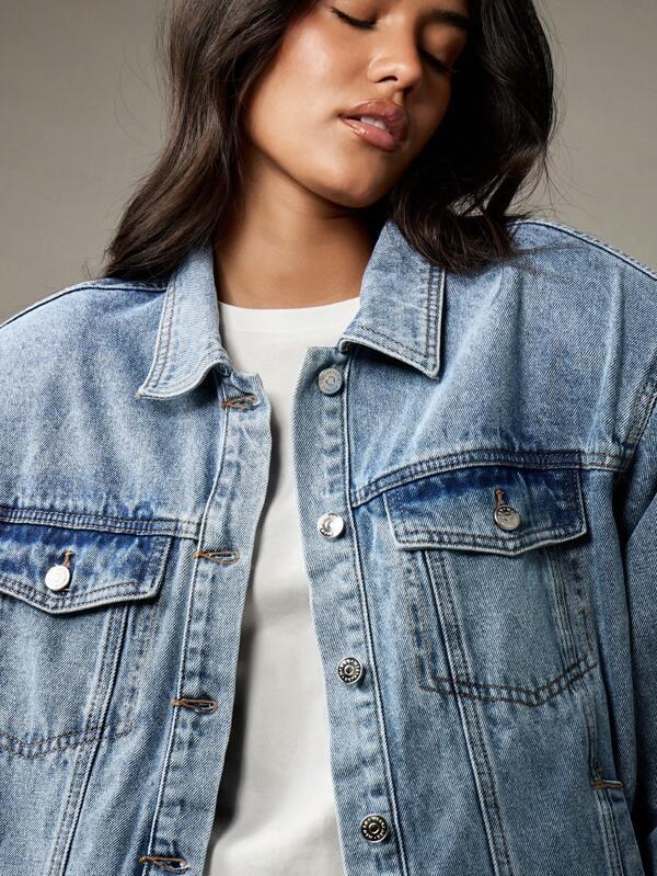 Missguided MISSGUIDED Classic Oversized Trucker Denim Jacket Button Front Closure