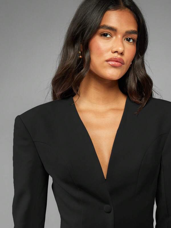 Missguided MISSGUIDED Collarless Cropped Blazer With Structured Shoulders Double Button