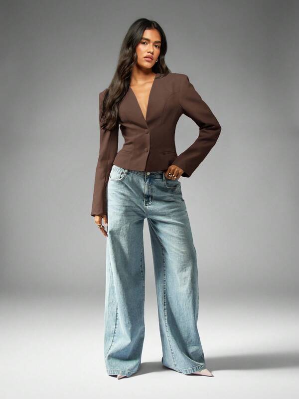 Missguided MISSGUIDED Collarless Cropped Fitted Blazer With Double Button Front