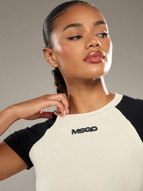 Missguided MISSGUIDED Color Block Raglan T-Shirt With Contrast Sleeves