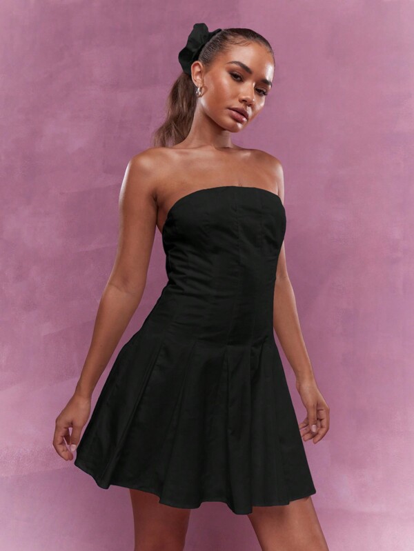 missguided MISSGUIDED Corset Bust Pleated Mini Milkmaid Dress With Scrunchie