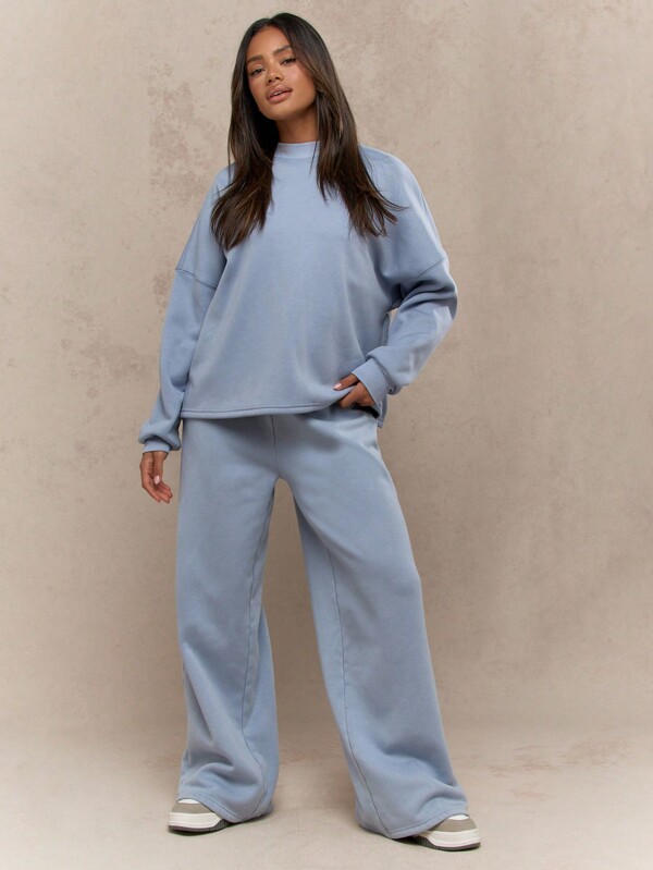 Missguided MISSGUIDED Cozy Oversized Drop Shoulder Crewneck Sweatshirt