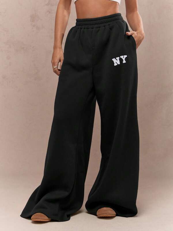missguided MISSGUIDED Cozy Wide Leg Oversized Sweatpants With Pockets