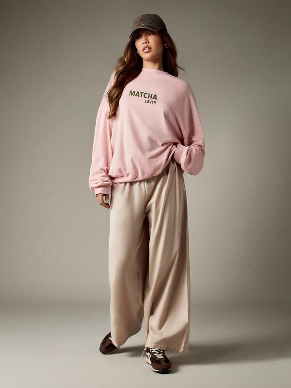 Missguided MISSGUIDED Crew Neck Graphic Sweatshirt With Matcha Text Print