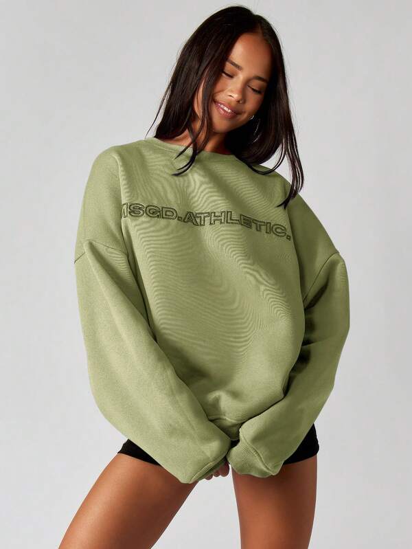 Missguided MISSGUIDED Crew Neck Oversized Sweatshirt With Athletic Print For Winter Layering Cozy Casual Comfort And Style