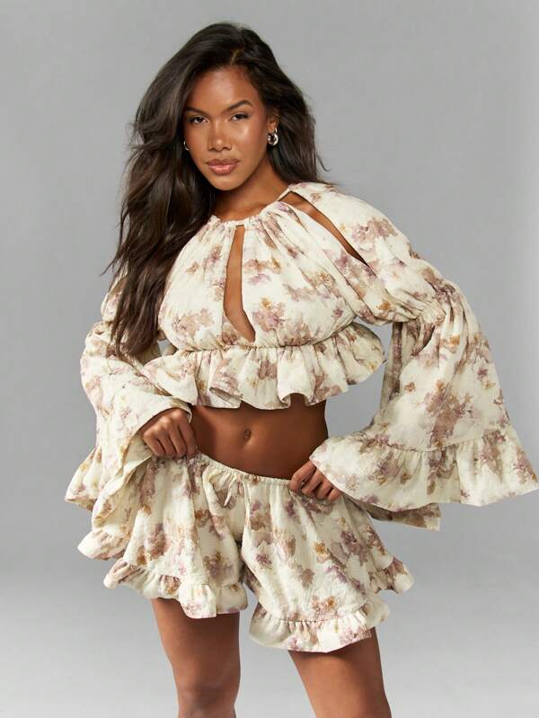 missguided MISSGUIDED Crinkle Ruffle Hem Halter Keyhole Crop And Shorts Two Piece Co Ord Set
