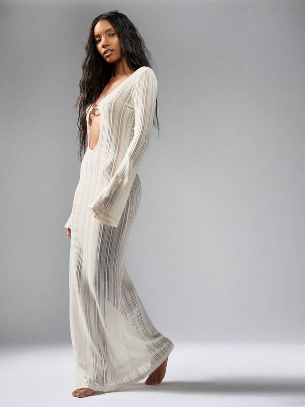 Missguided MISSGUIDED Crochet Maxi Dress Plunge Neckline Long Sleeve