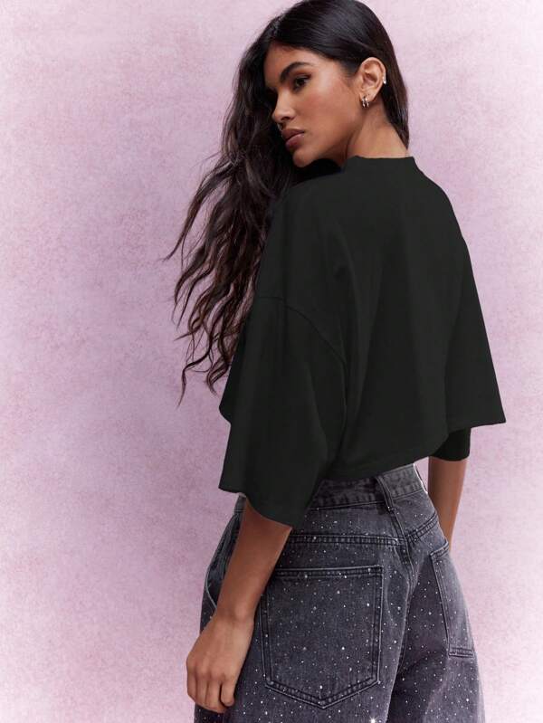 Missguided MISSGUIDED Cropped Boxy Top With Drop Shoulder And Logo Detail