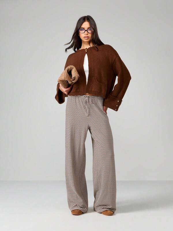 Missguided MISSGUIDED Cropped Button Front Cardigan With Wide Cuffs