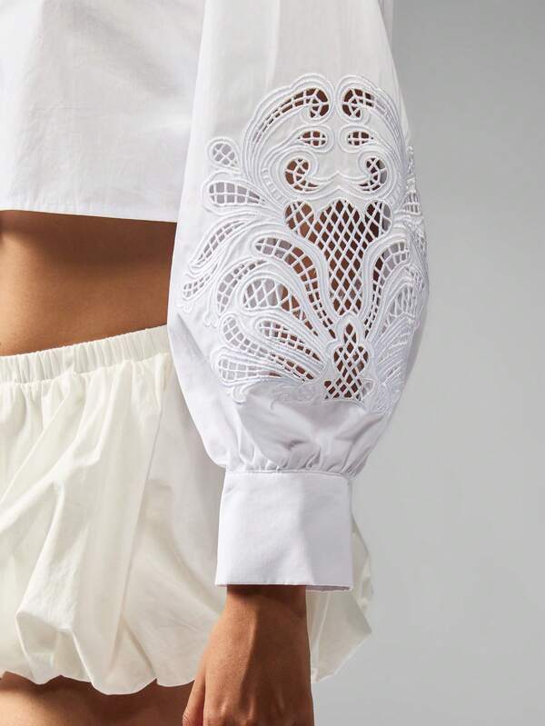 Missguided MISSGUIDED Cropped Cotton Blouse With Broderie Anglaise Sleeves And Tie Front