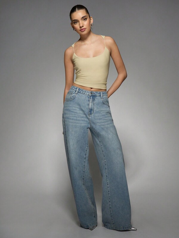 Missguided MISSGUIDED Cropped Fitted Spaghetti Strap Cami Top