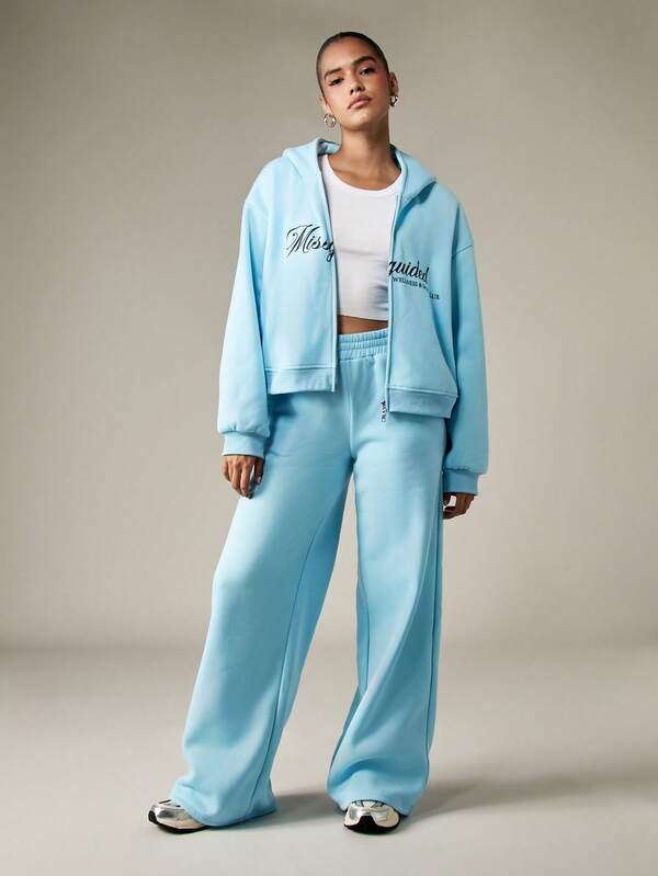 Missguided MISSGUIDED Cropped Full Zip Hoodie With Front Logo Print
