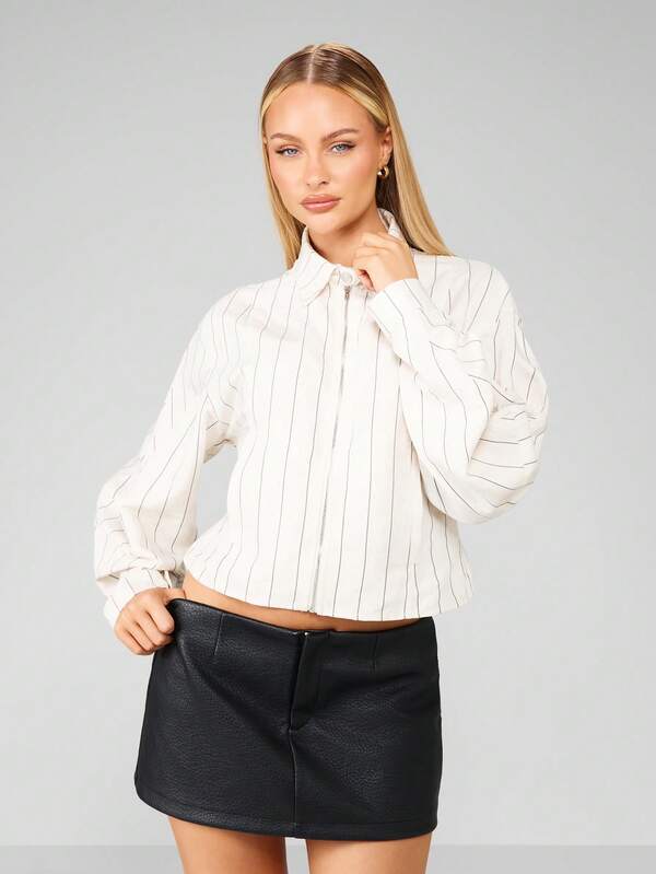 missguided MISSGUIDED Cropped Pinstripe Jacket With Front Zip And Collar