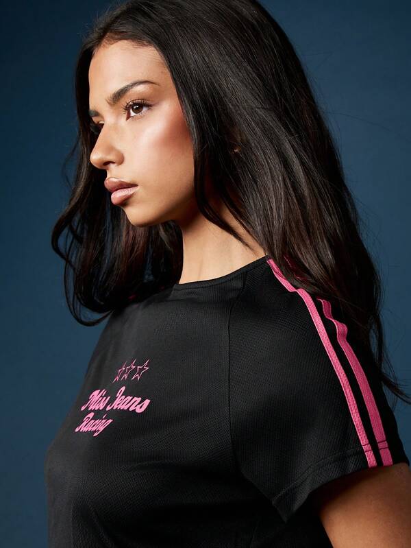 Missguided MISSGUIDED Cropped Racing T-Shirt With Number Graphics And Pink Stripes