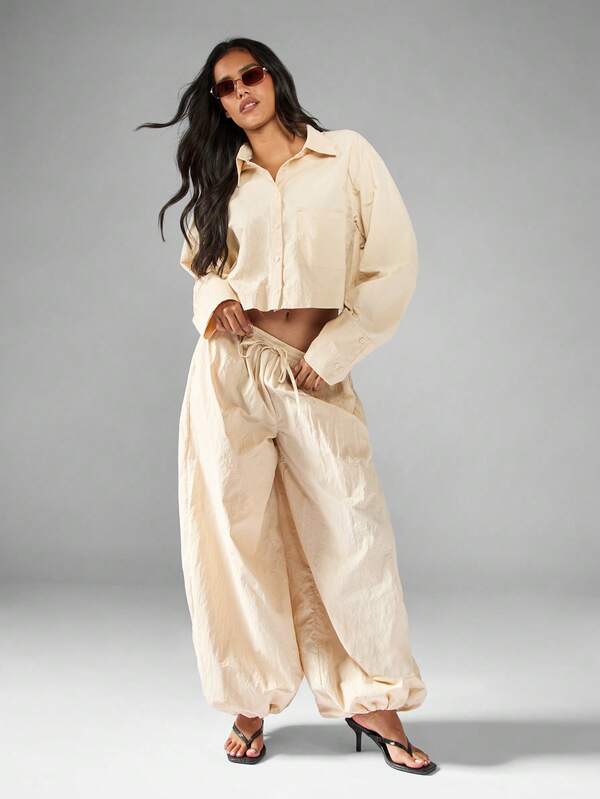 Missguided MISSGUIDED Cropped Shirt With Deep Cuffs And Collar