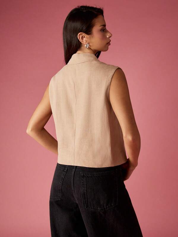 Missguided MISSGUIDED Cropped Sleeveless Blazer Vest With Button Closure