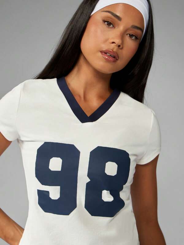 Missguided MISSGUIDED Cropped V Neck Baby Tee With Varsity Number