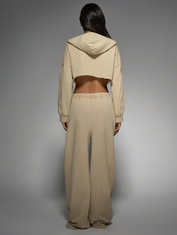 Missguided MISSGUIDED Cropped Zip Hoodie With Wide Leg Joggers Set