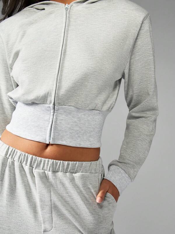 Missguided MISSGUIDED Cropped Zip-Up Athleisure Hoodie With Shoulder Pads