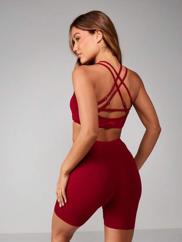 Missguided MISSGUIDED Cross Back Sports Bra With Adjustable Straps