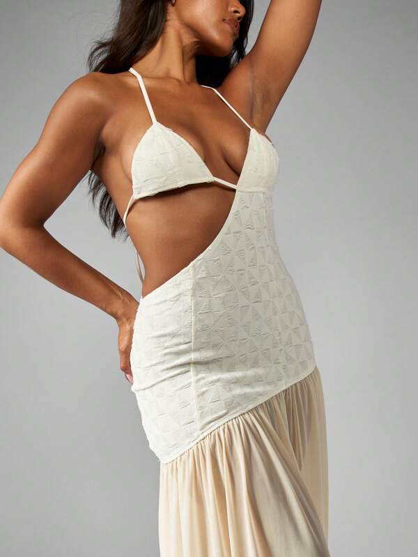 Missguided MISSGUIDED Cut Out Sheer Flowing Skirt Halter Neck Boho Textured Maxi Dress