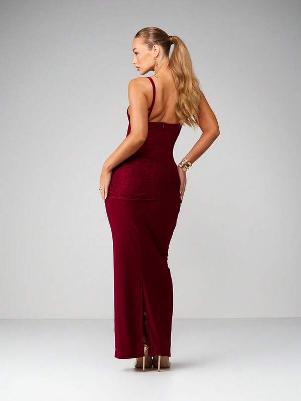 Missguided MISSGUIDED Deep V Neck Lace Overlay Maxi Dress