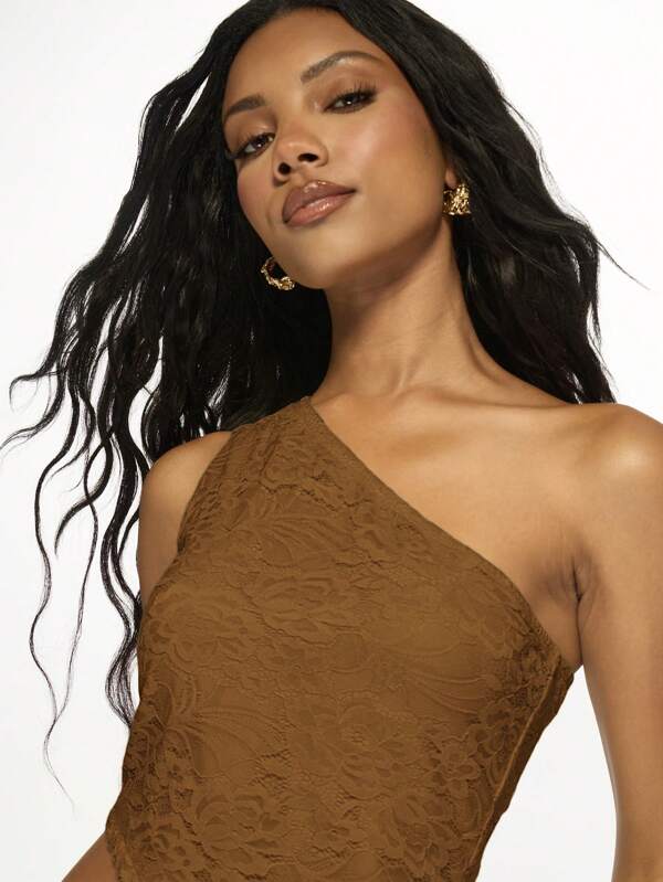 Missguided MISSGUIDED Designer Lace One Shoulder Crop Top Mini Skirt Set