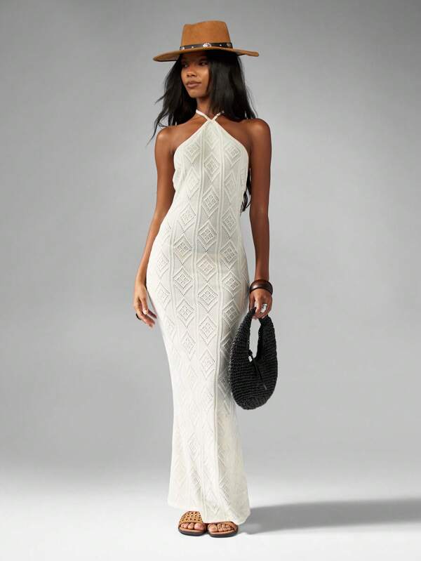 missguided MISSGUIDED Diamond Pattern Halter Neck Maxi Dress With Crochet Design