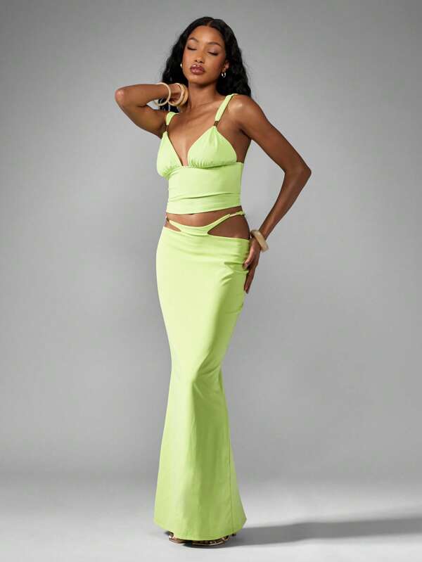 missguided MISSGUIDED Distinctive Strappy Crop Top Maxi Skirt Two-Piece Outfit