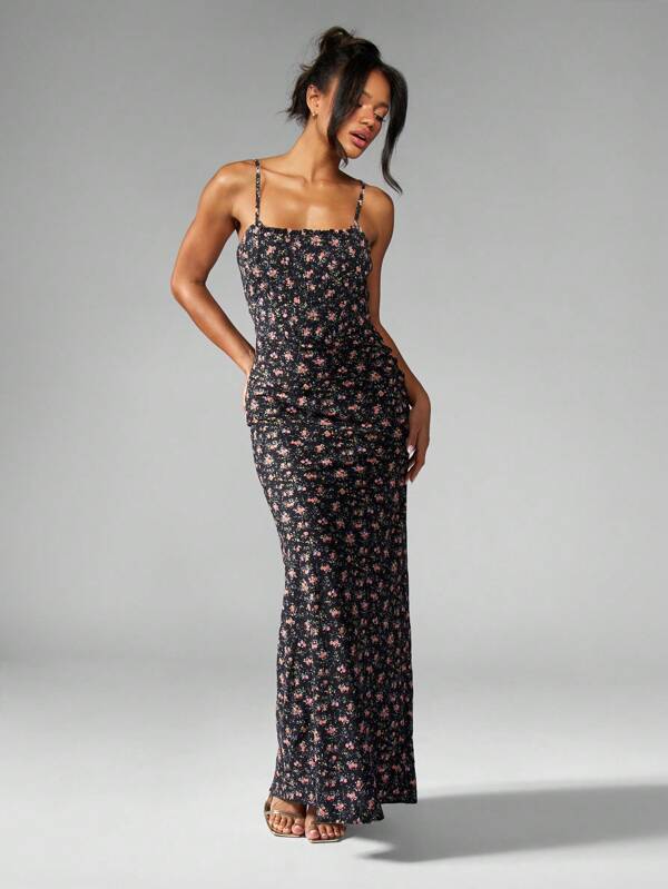 missguided MISSGUIDED Ditsy Floral Corset Style Long Fitted Sleeveless Maxi Dress