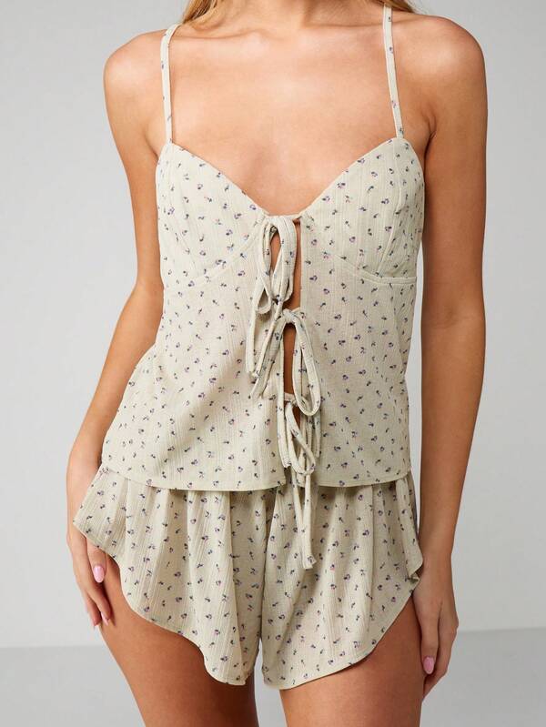 Missguided MISSGUIDED Ditsy Floral Tie Front Pajama Set