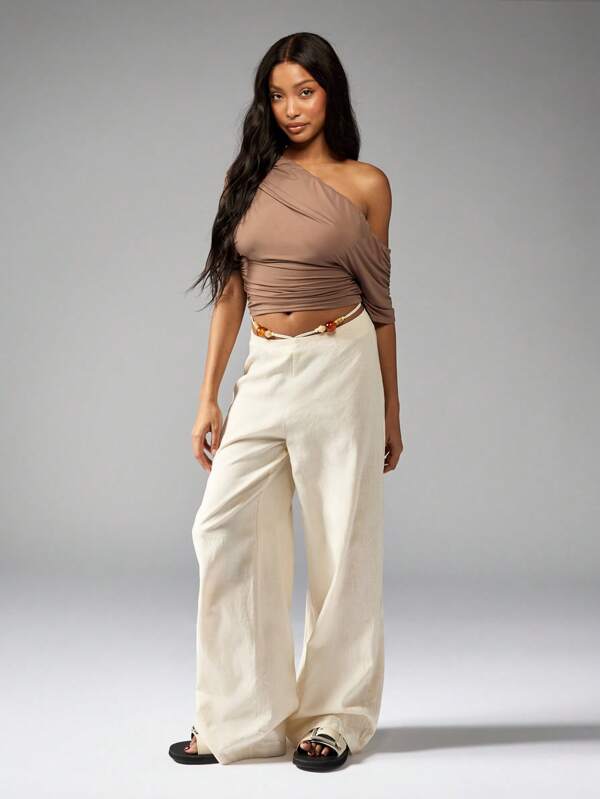 Missguided MISSGUIDED Draped Off-Shoulder Ruched Asymmetric Design Top