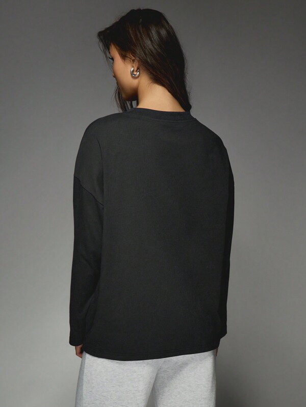 Missguided MISSGUIDED Drop Shoulder Long Sleeves Wool Print Graphic T-Shirt
