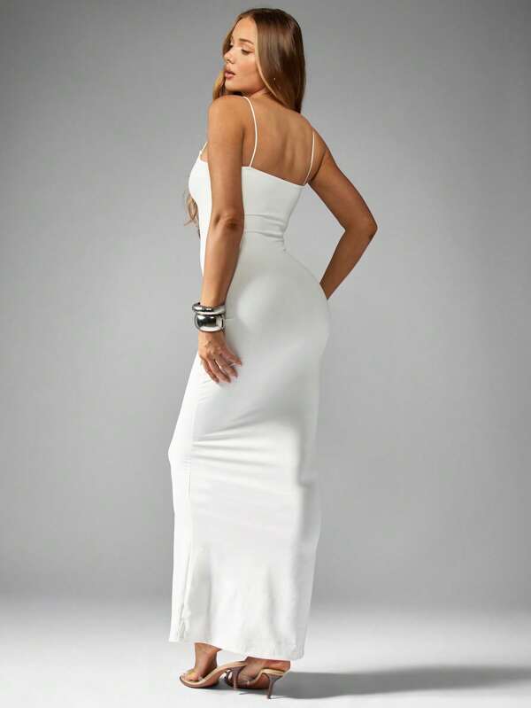 Missguided MISSGUIDED Elegant Body Hugging Column Maxi Dress With Spaghetti Straps