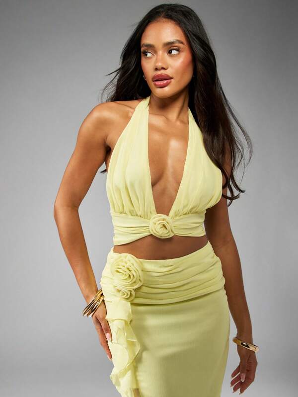 Missguided MISSGUIDED Elegant Chiffon Halter Crop Backless Rose Detail Top