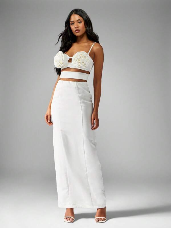 missguided MISSGUIDED Elegant Cut-Out Two-Piece Structured Maxi Dress With Rose Applique Detail