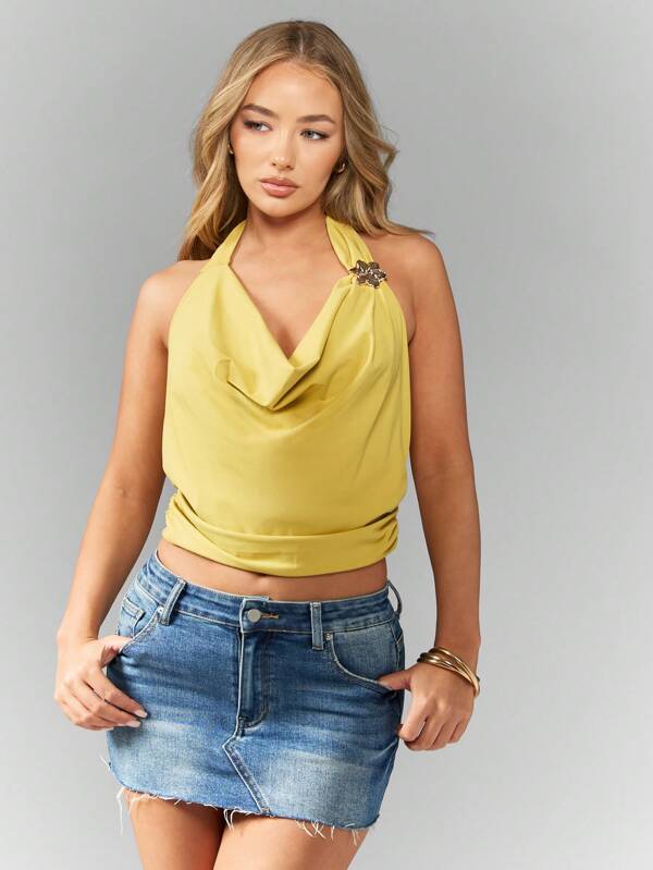 missguided MISSGUIDED Elegant Draped Halter Neck Cowl Front Tank With Metal Brooch Detail