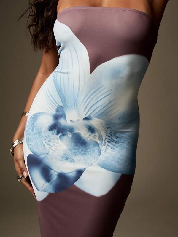 Missguided MISSGUIDED Elegant Floral Print Bandeau Strapless Maxi Dress
