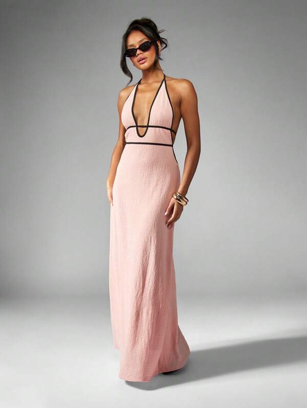 missguided MISSGUIDED Elegant Halter Neck Empire Waist Maxi Dress