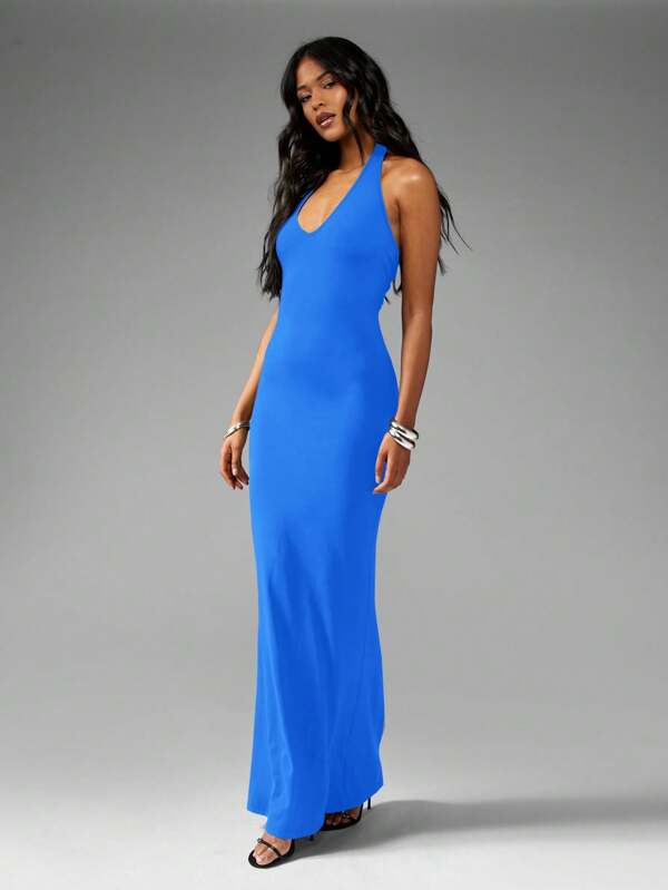 Missguided MISSGUIDED Elegant Halter Neck Fishtail Floor Length Backless Maxi Dress