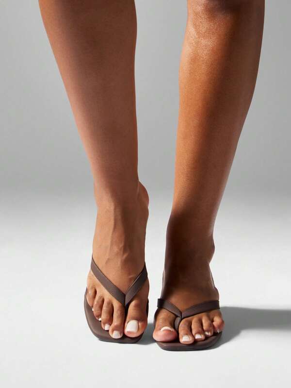 Missguided MISSGUIDED Elegant Kitten Heel Thong Sandals With Slim Straps
